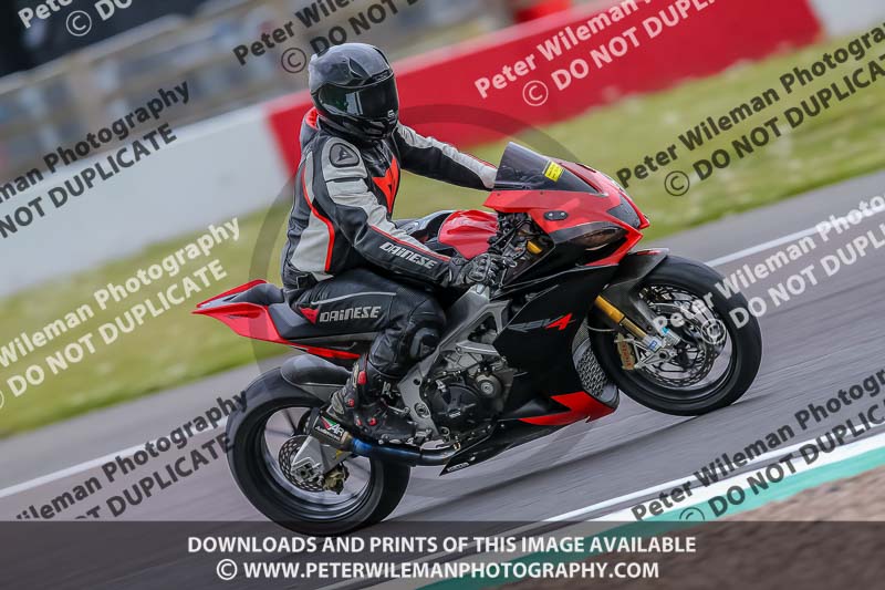 PJ Motorsport Photography;donington no limits trackday;donington park photographs;donington trackday photographs;no limits trackdays;peter wileman photography;trackday digital images;trackday photos
